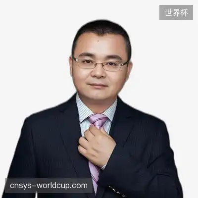 万铭雅